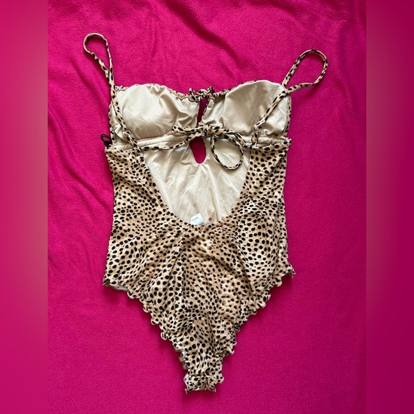 Shade & Shore One Piece Swimsuit S - Picture 2 of 3